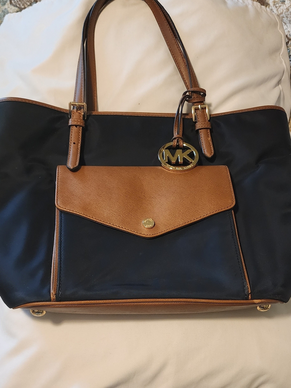 Michael Kors Navt JET Set  Leather-Trim Tote